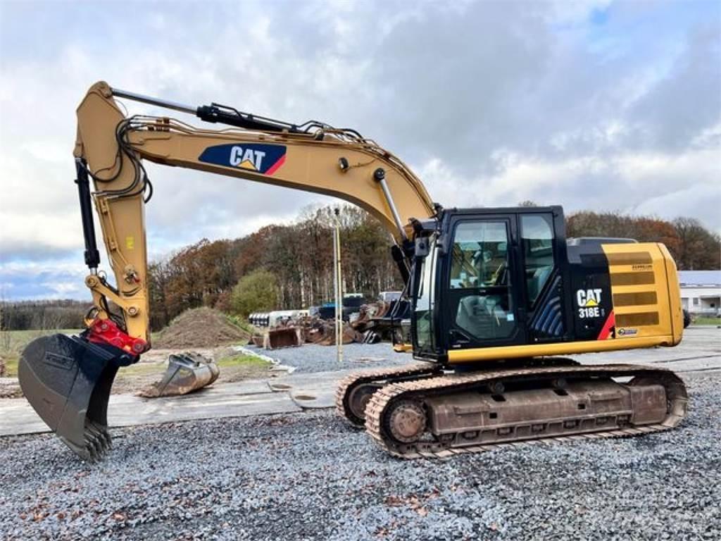 CAT 318EL + HS21 Paletli ekskavatörler