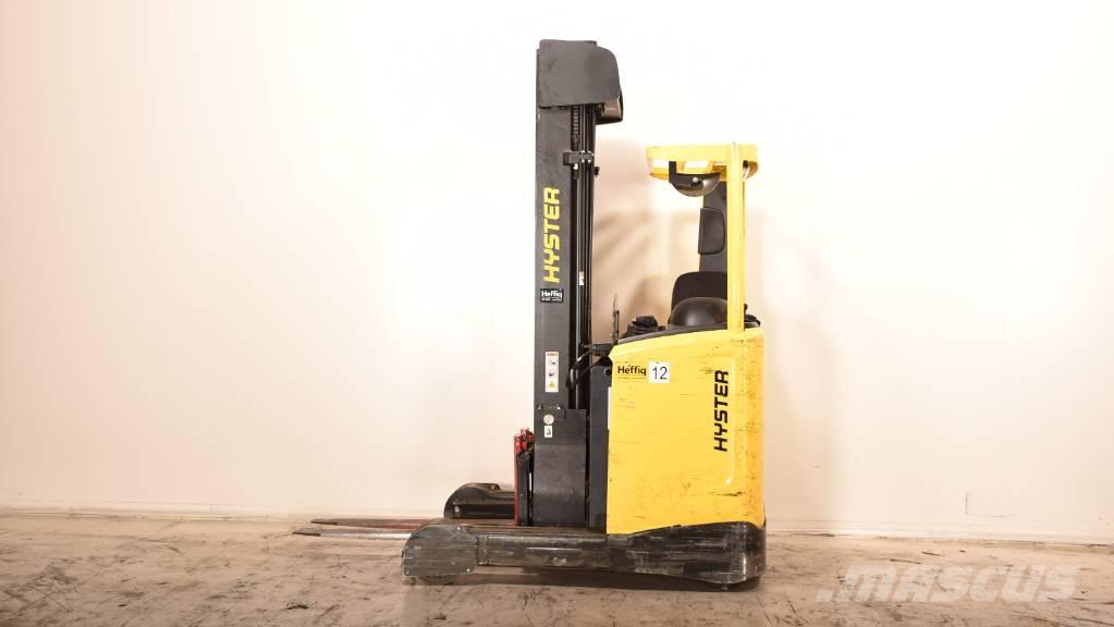 Hyster R 1.4 Reach truck - depo içi istif araçları