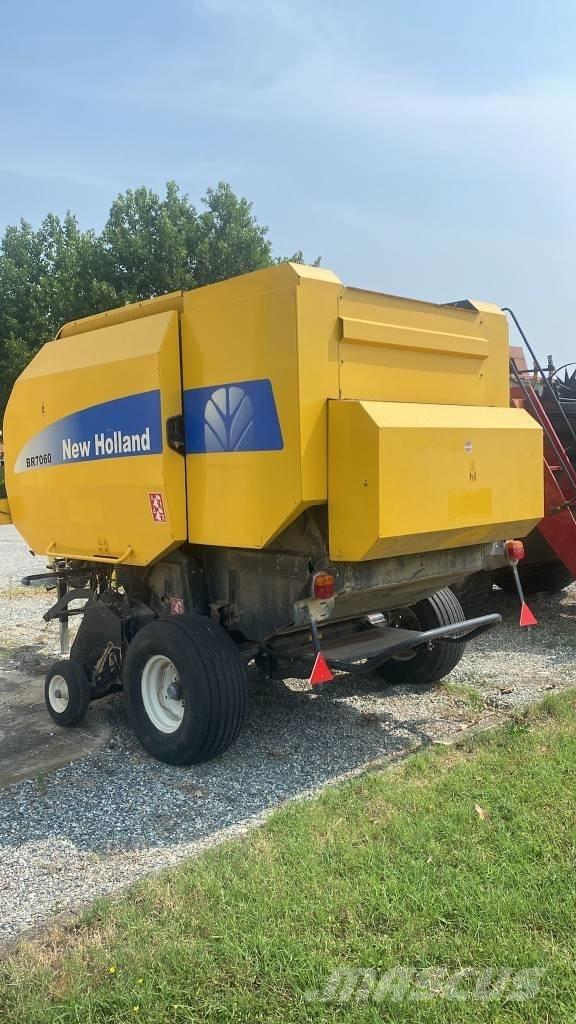 New Holland BR 7060 Rulo balya makinalari