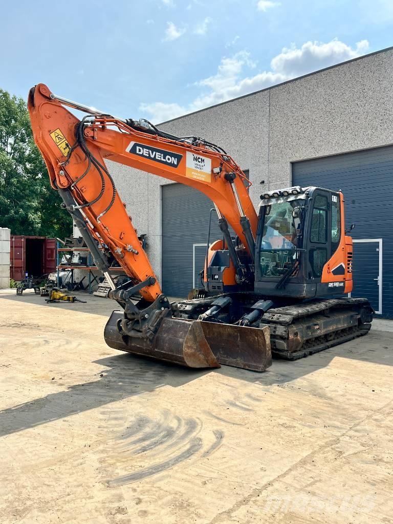 Develon DX 140 LCR-7 Paletli ekskavatörler