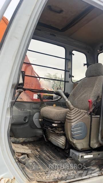 Hitachi EX 120-5 Paletli ekskavatörler