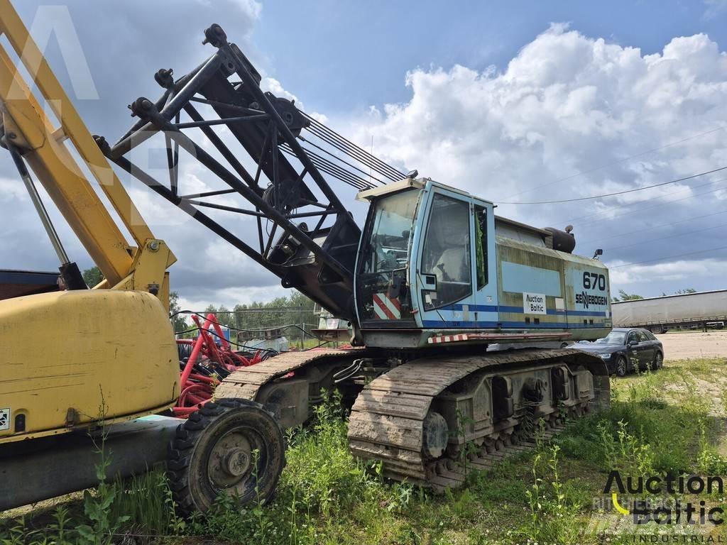 Sennebogen 670R Paletli vinçler
