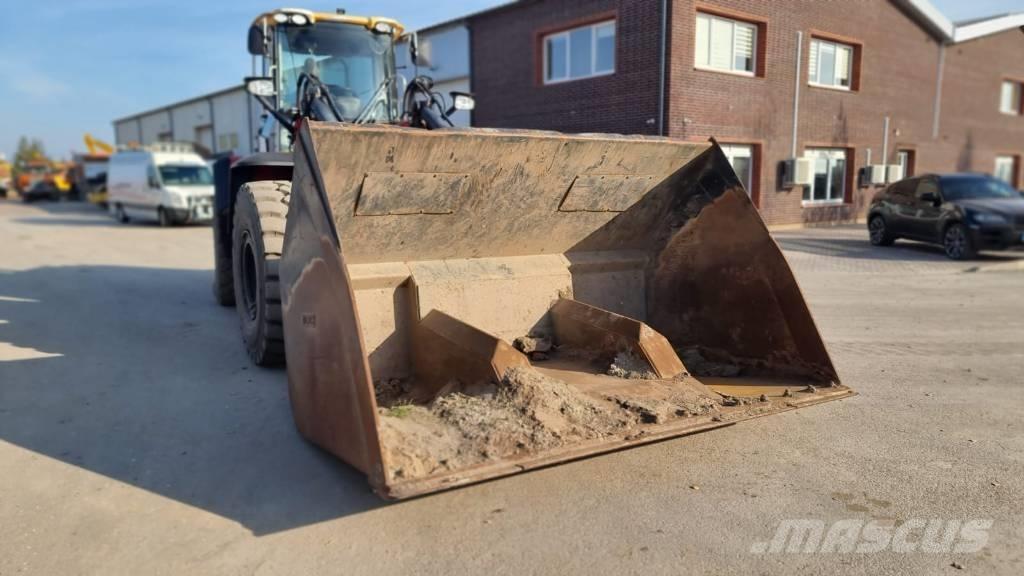 JCB 457 HT Tekerlekli yükleyiciler