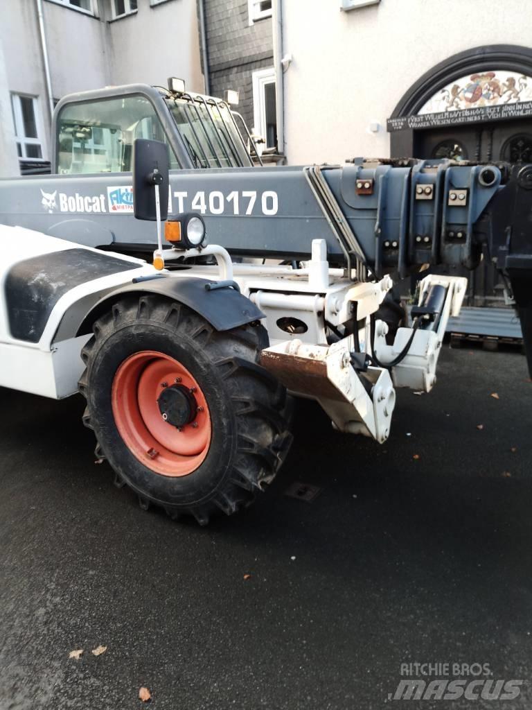 Bobcat B40170-D221 Teleskopik yükleyiciler
