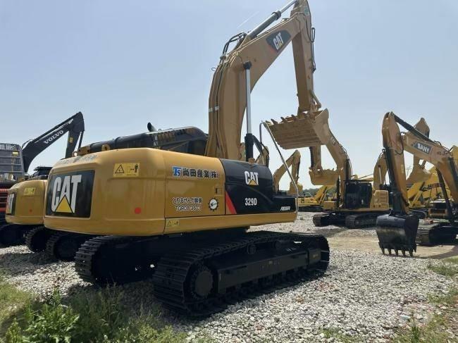 CAT 329 D Paletli ekskavatörler
