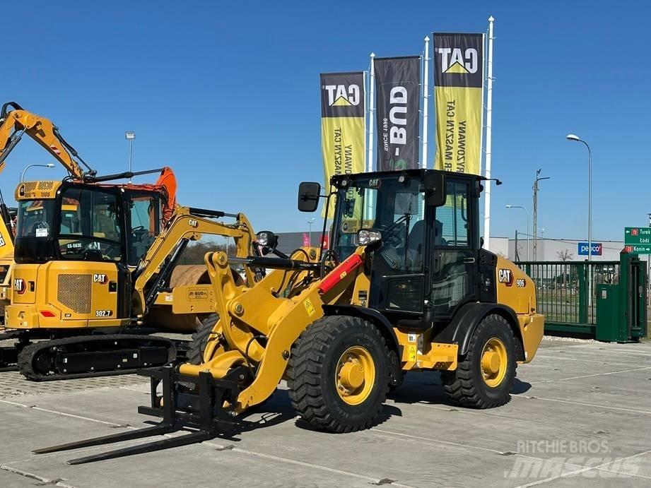 CAT 906 Tekerlekli yükleyiciler