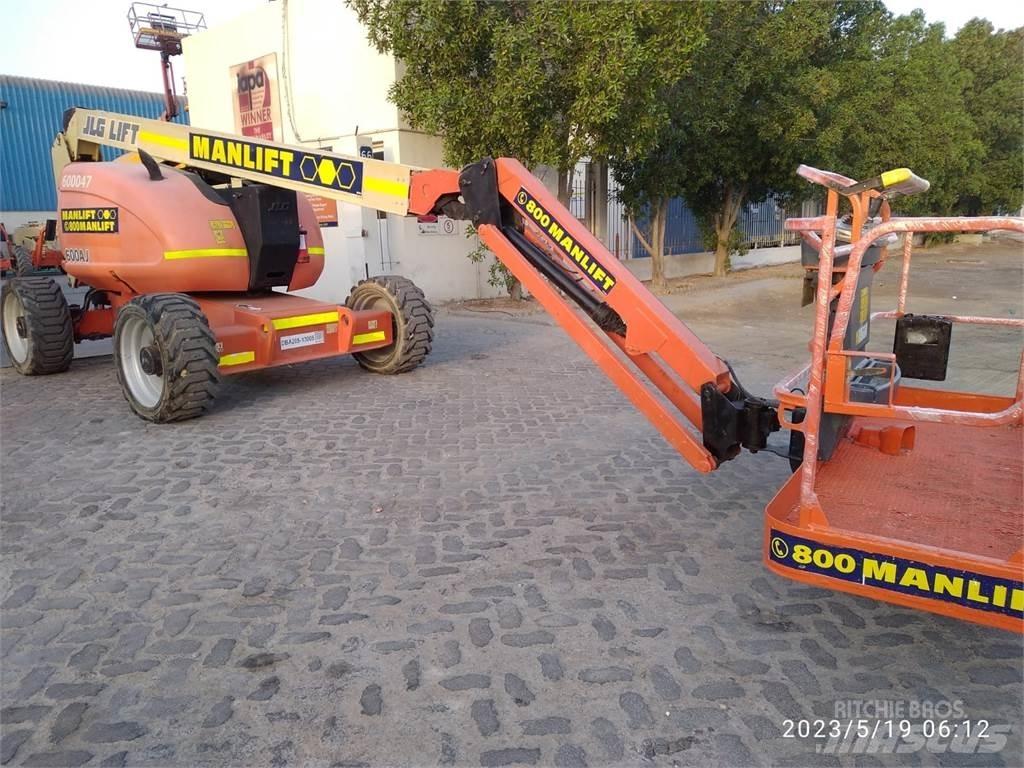 JLG 600AJ Körüklü personel platformları