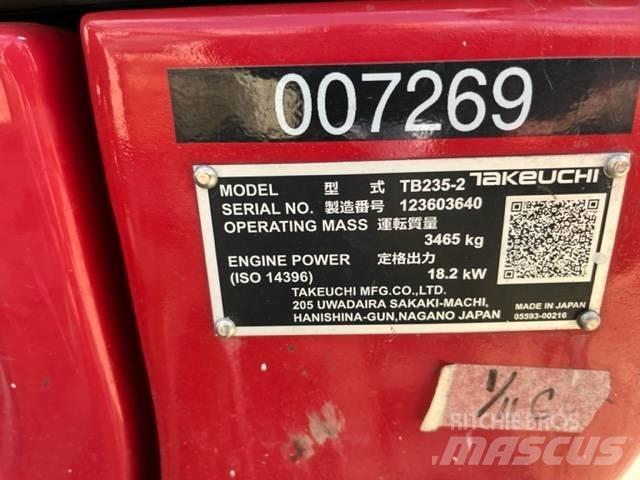Takeuchi TB235 Mini ekskavatörler, 7 tona dek
