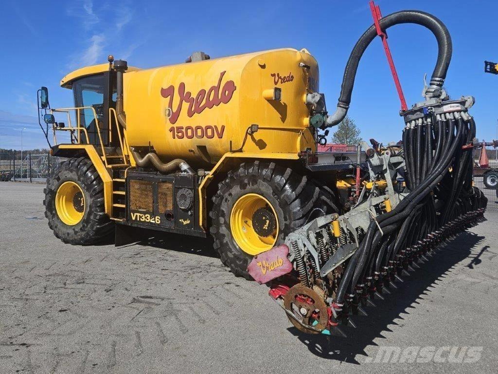 Vredo VT 3326 Sivi gübre ve ilaç tankerleri