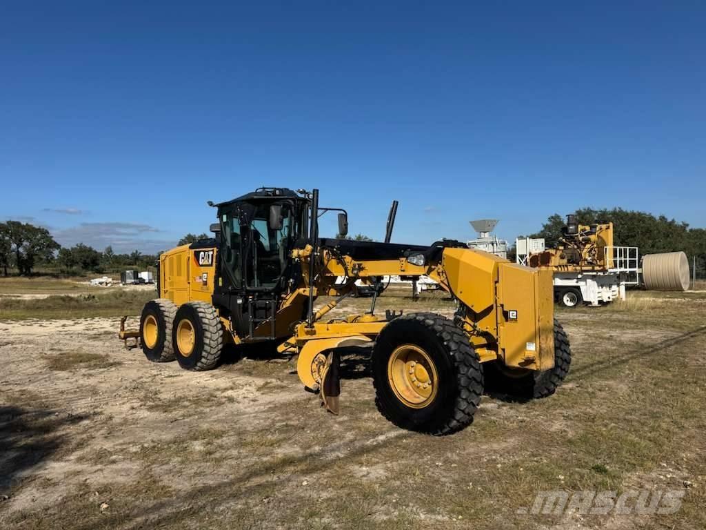 CAT 140M3 Greyderler