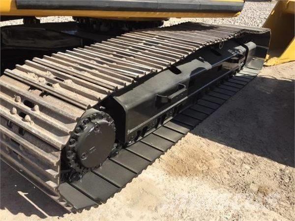 CAT 325 D Paletli ekskavatörler