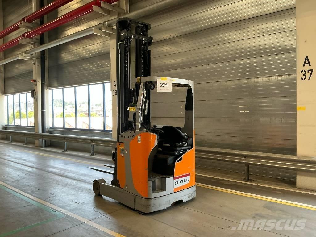 Still FMX 14 Reach truck - depo içi istif araçları