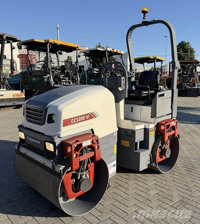 Dynapac CC 1200 VI Çift tamburlu silindirler