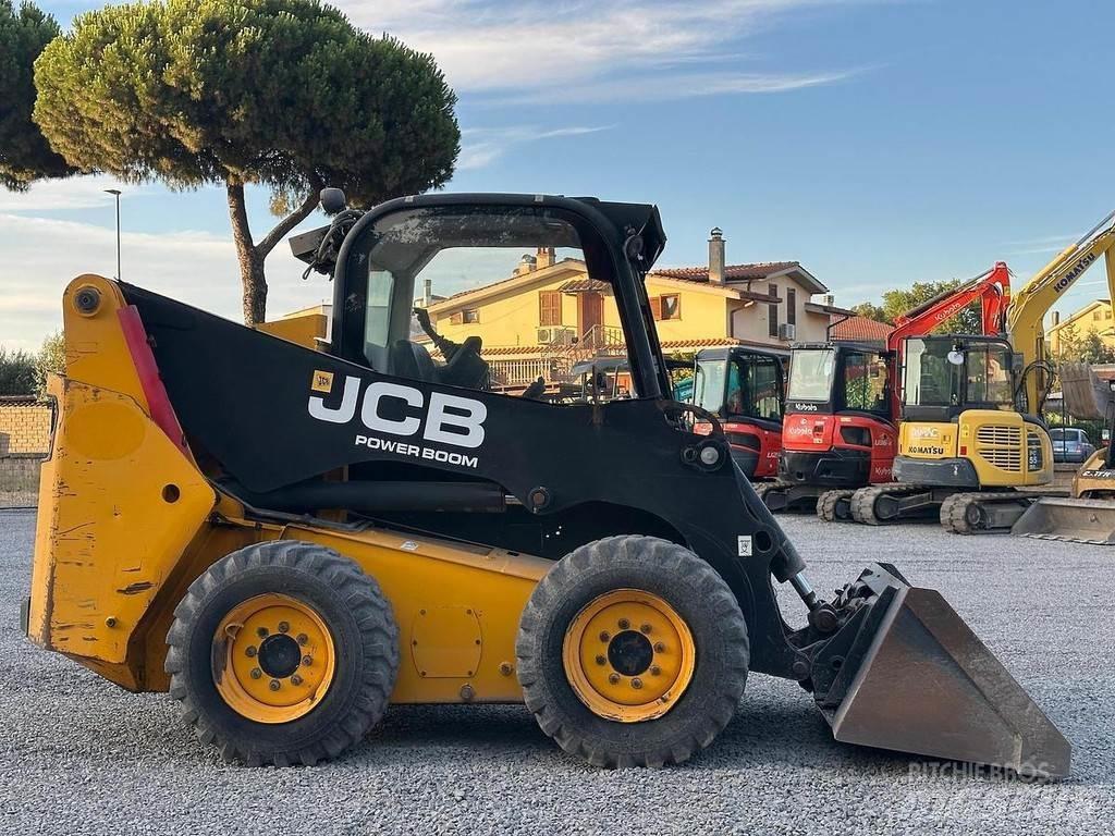 JCB 225 Mini yükleyiciler