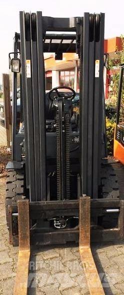 Doosan D25S-5 Dizel forkliftler