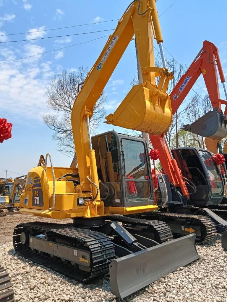 Komatsu PC 70 Paletli ekskavatörler