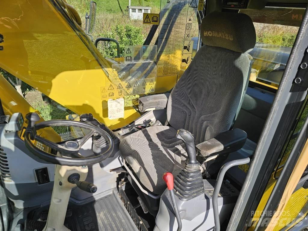 Komatsu PW 180-7 Lastik tekerli ekskavatörler