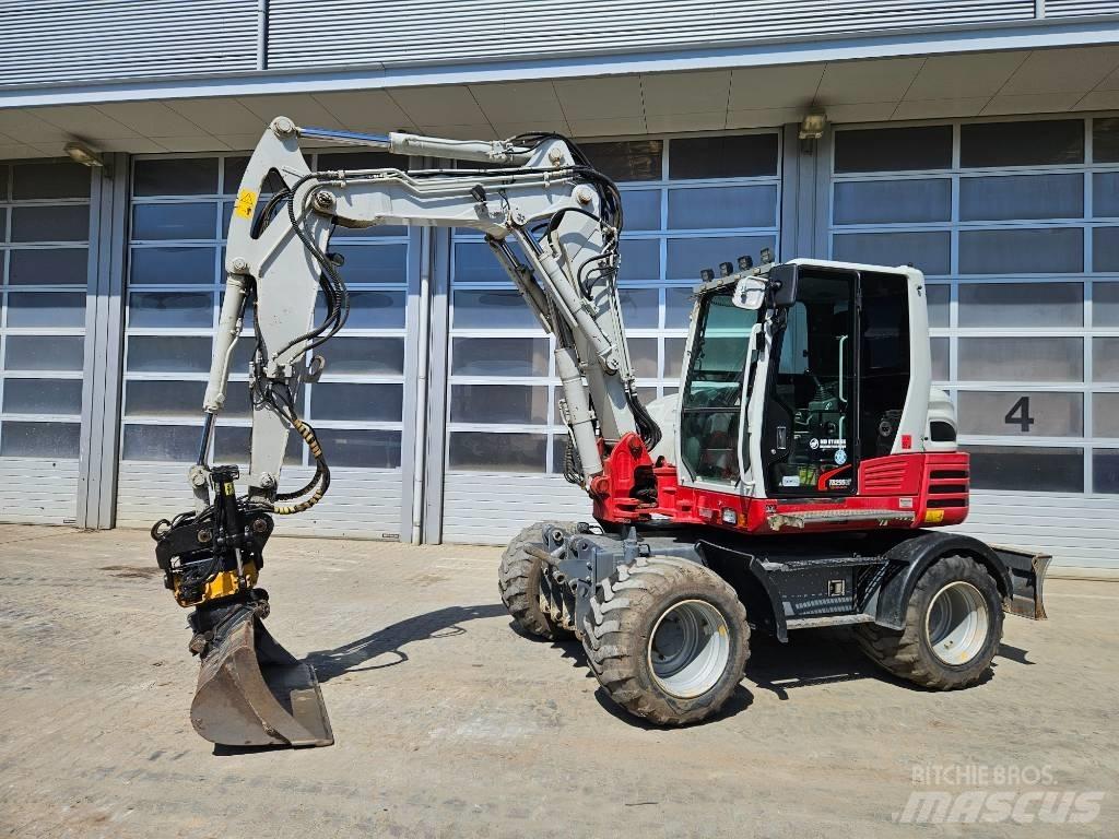 Takeuchi TB295W Lastik tekerli ekskavatörler