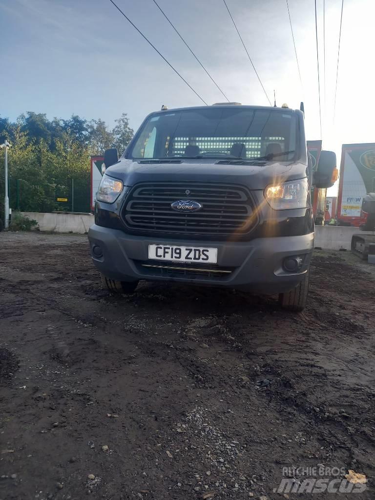 Ford Transit 350 Flatbed kamyonlar