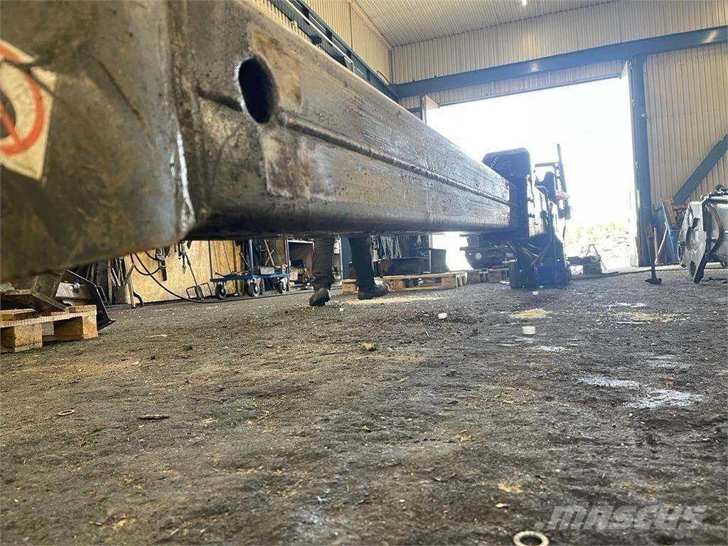 John Deere 1910G Tomruk vinçleri