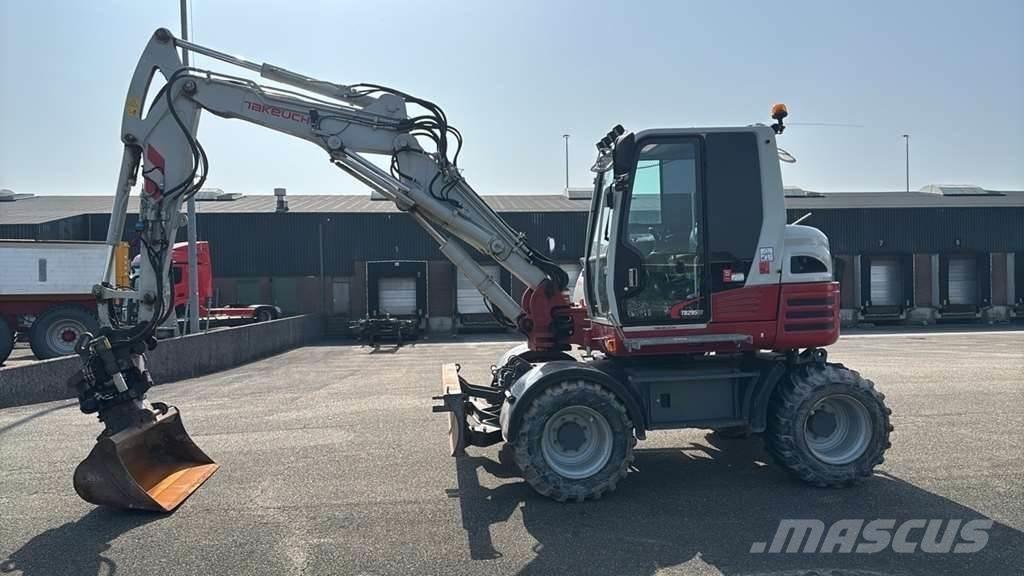 Takeuchi TB295W Özel ekskavatörler