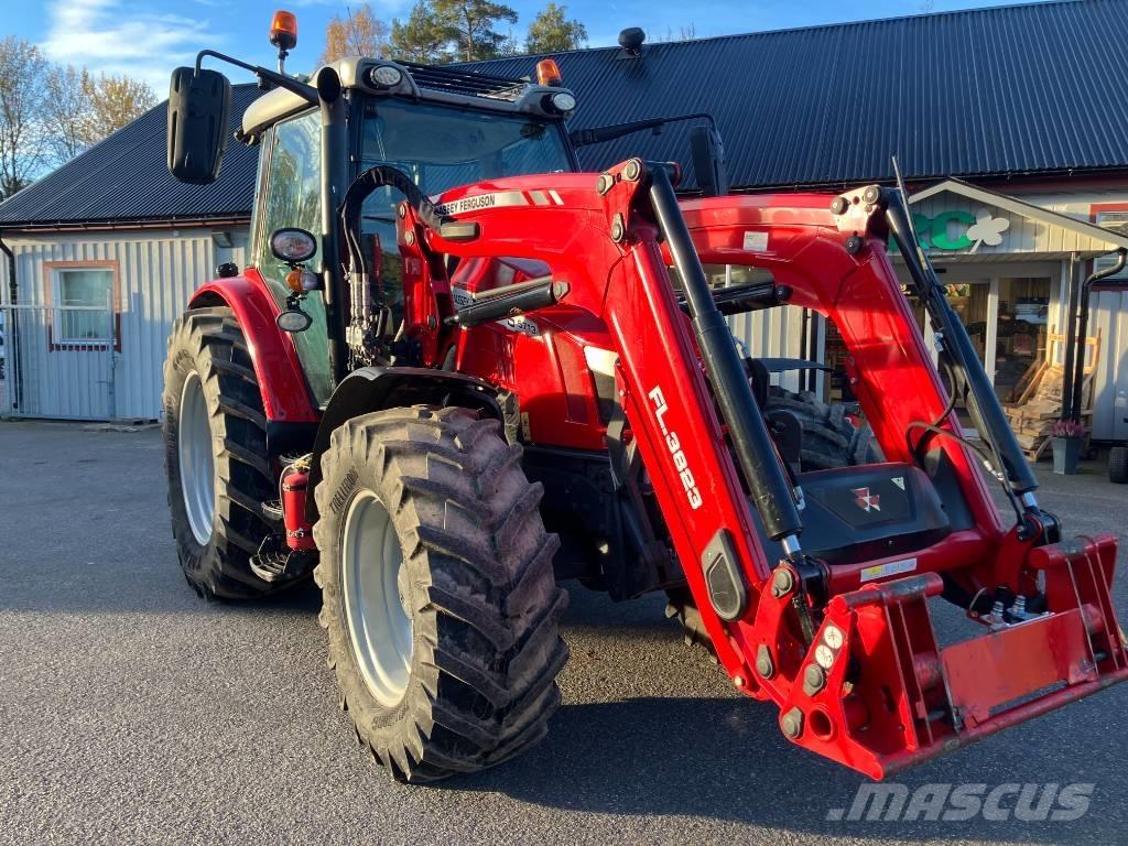 Massey Ferguson 5713 Traktörler