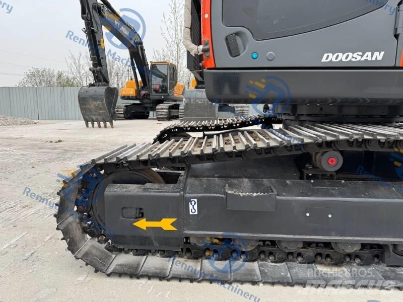 Doosan DX 225 LC-9C Paletli ekskavatörler
