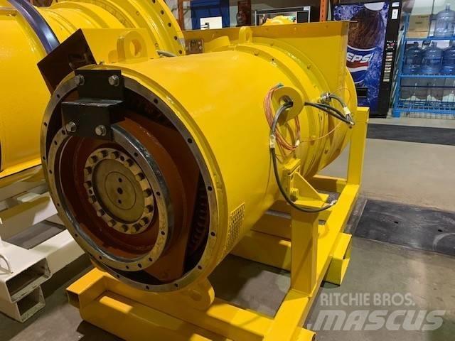Komatsu 830 E Belden kirma kaya kamyonu