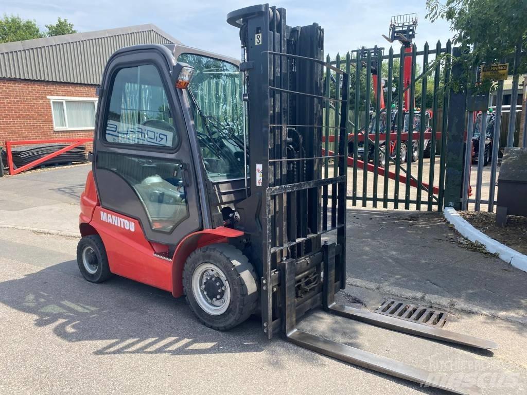 Manitou Mi25D Dizel forkliftler