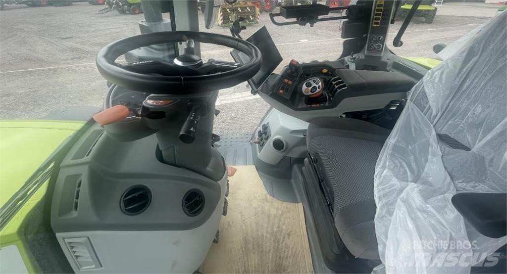 CLAAS AXION 960 TT Traktörler