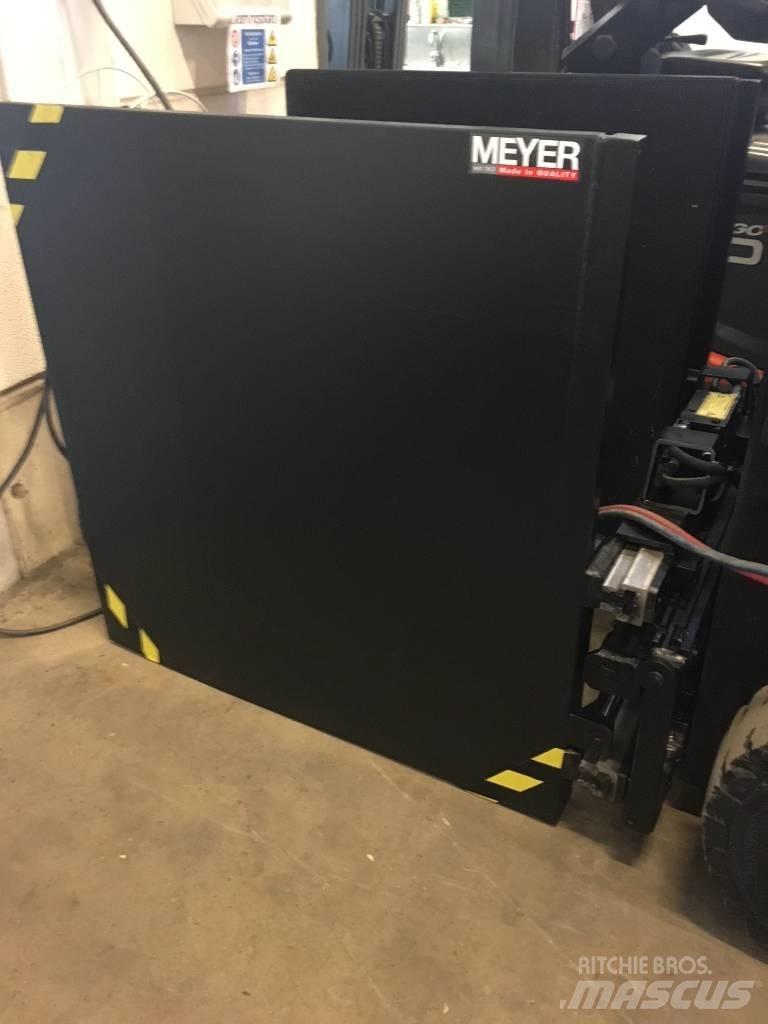 Meyer 3-0302N Diger kiskaçlar