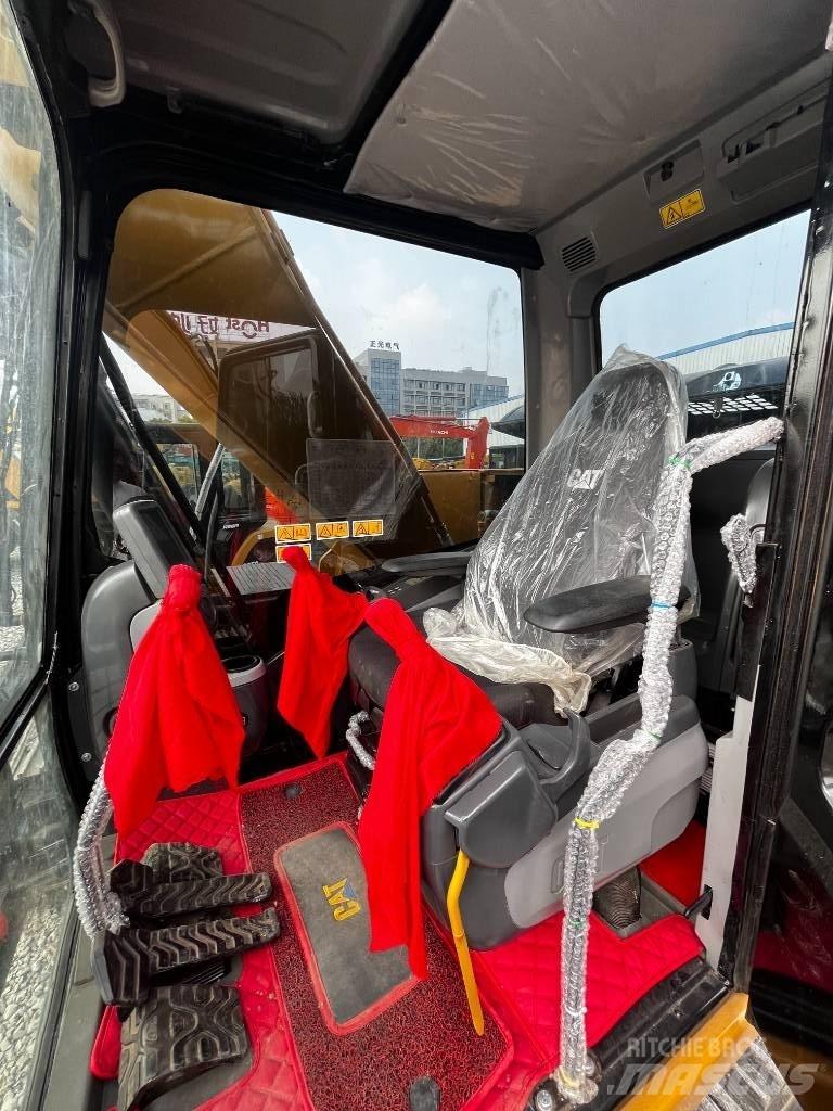 CAT 320 D2L Paletli ekskavatörler