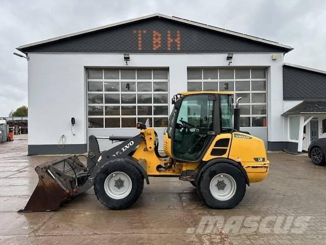Volvo L 25 F Tekerlekli yükleyiciler