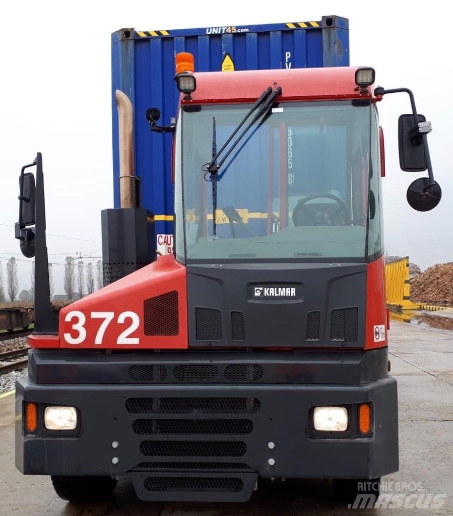Kalmar T2 Terminal çekiciler