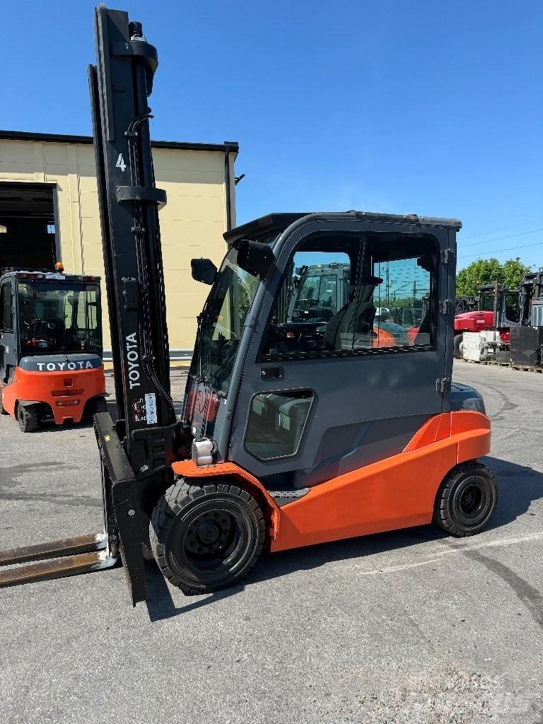 Toyota 8FBMT50 Elektrikli forkliftler
