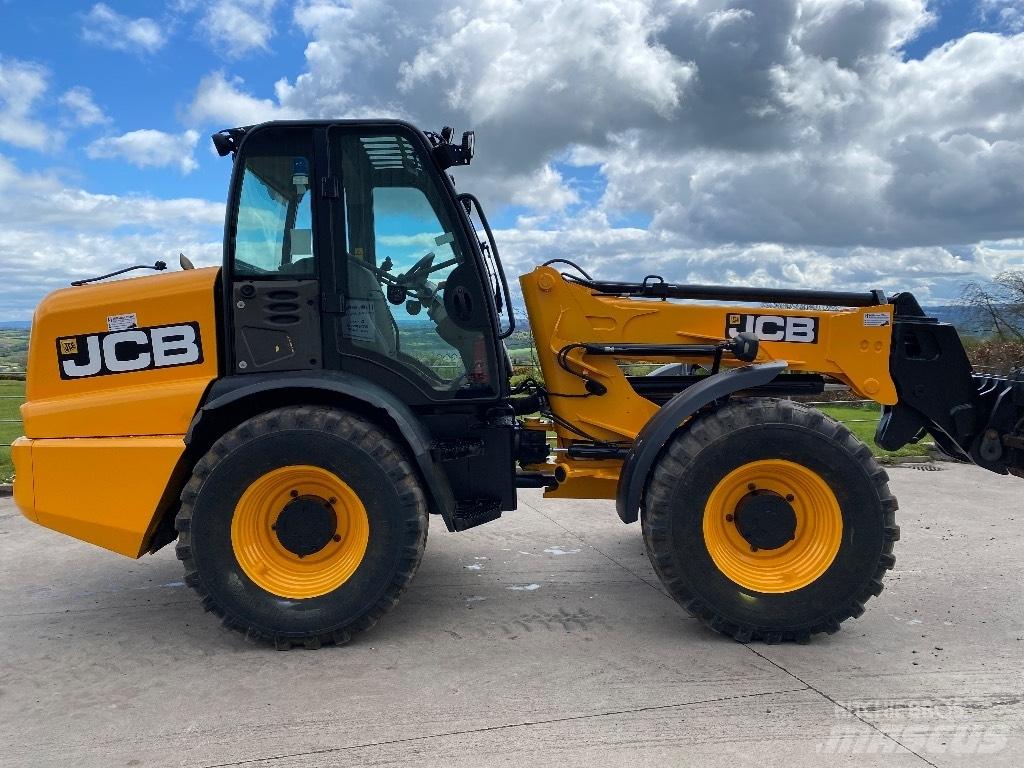 JCB TM 310 S Tarimsal teleskopik yükleyiciler