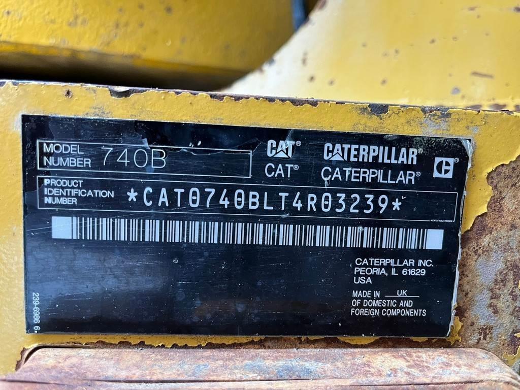 CAT 740B Belden kirma kaya kamyonu