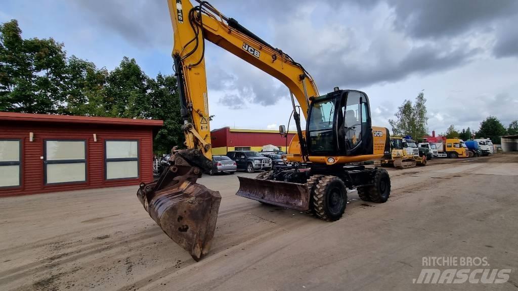 JCB 145W Lastik tekerli ekskavatörler