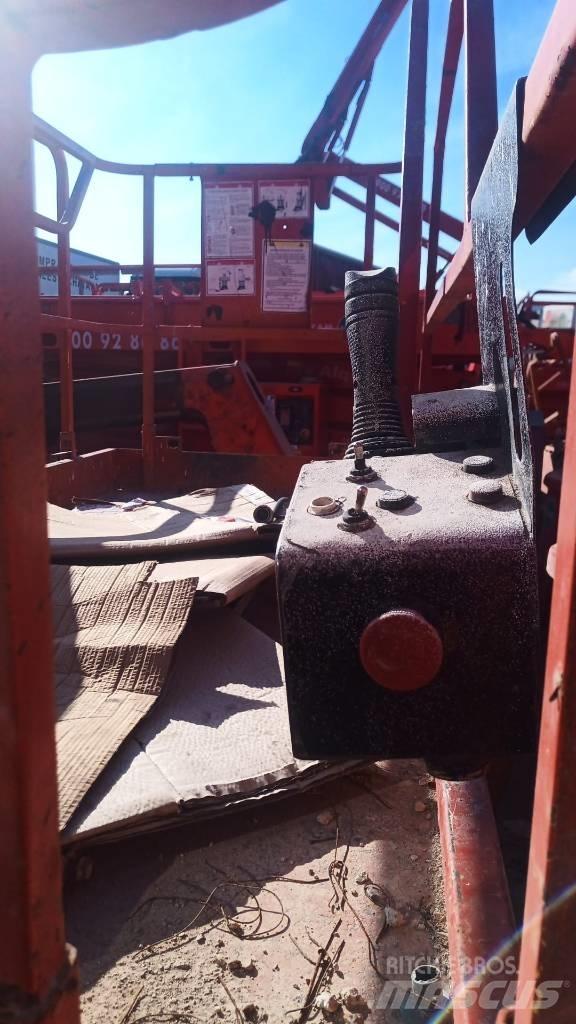 Haulotte Compact 10 Makasli platformlar
