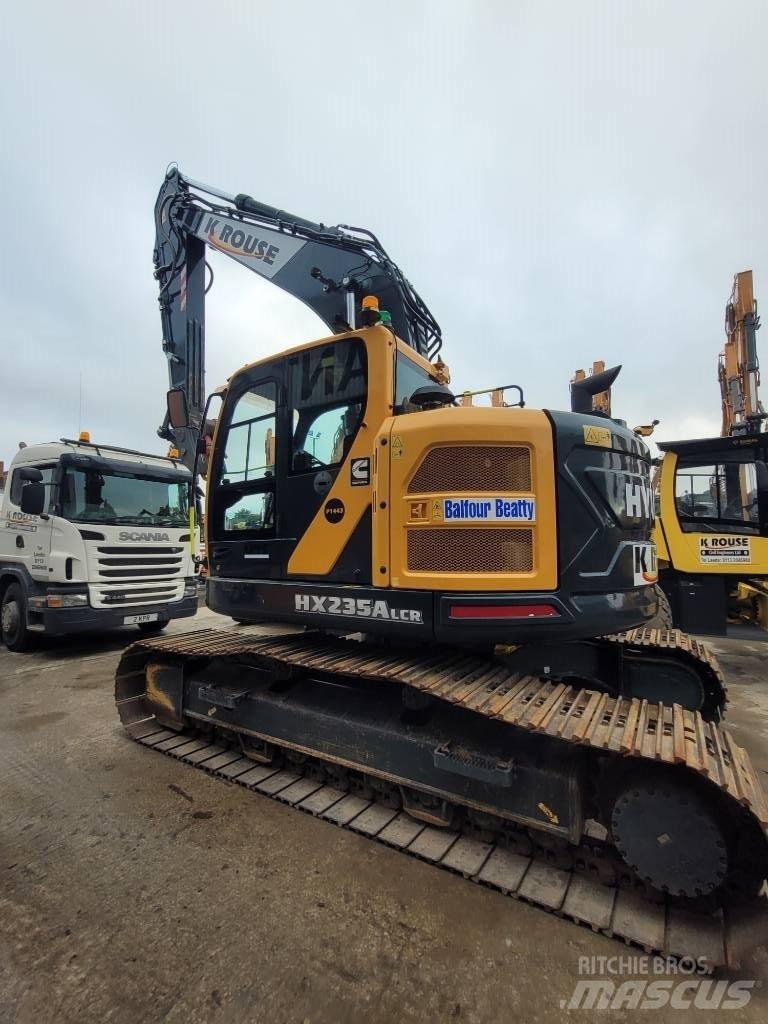Hyundai HX235ALCR Paletli ekskavatörler