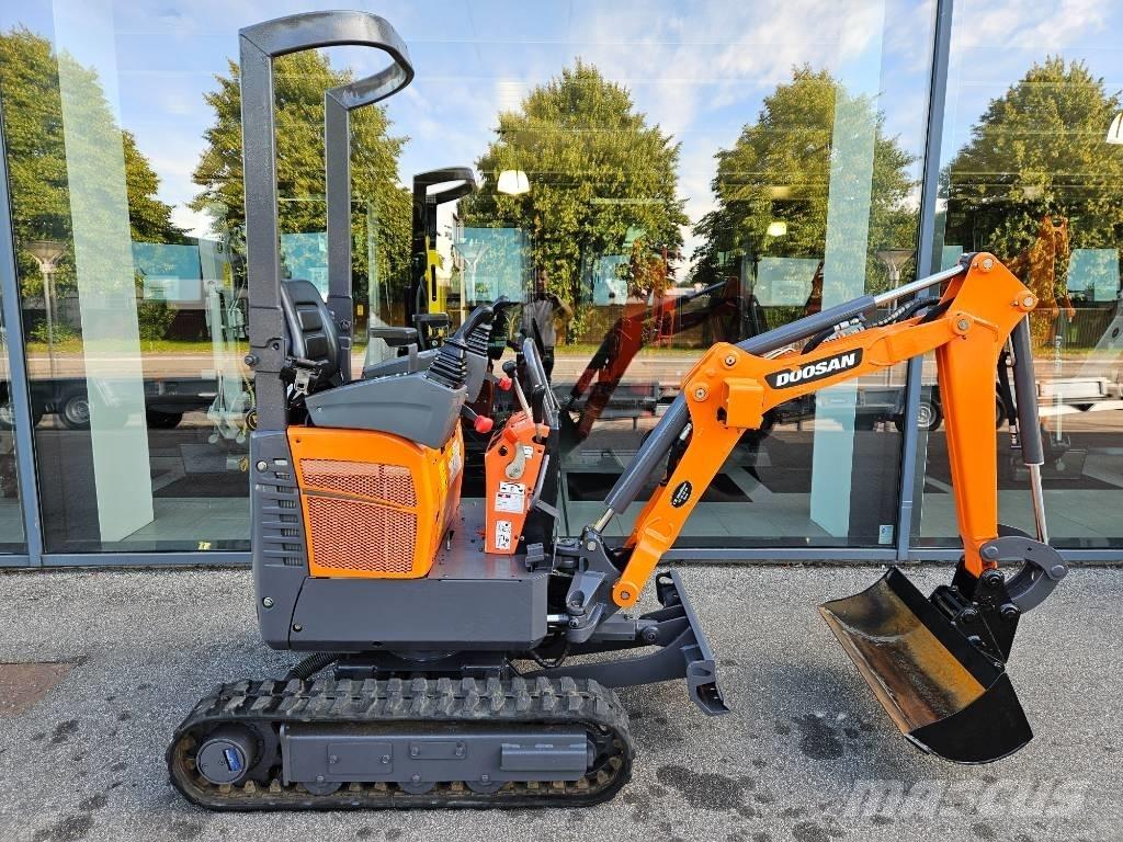 Doosan DX 10 Z Mini ekskavatörler, 7 tona dek