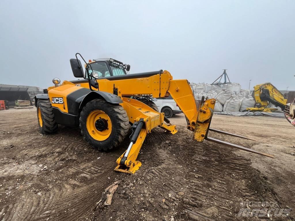 JCB 540-140 Teleskopik yükleyiciler