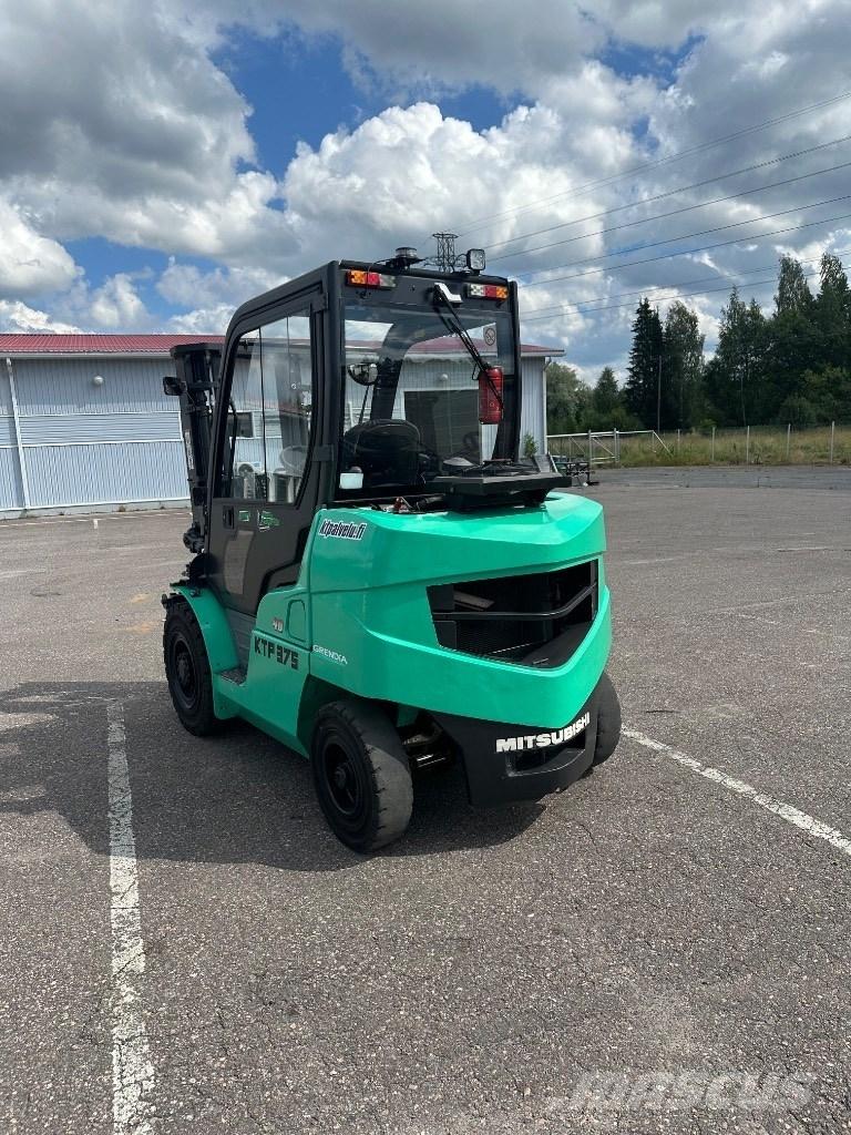 Mitsubishi FD40N Dizel forkliftler