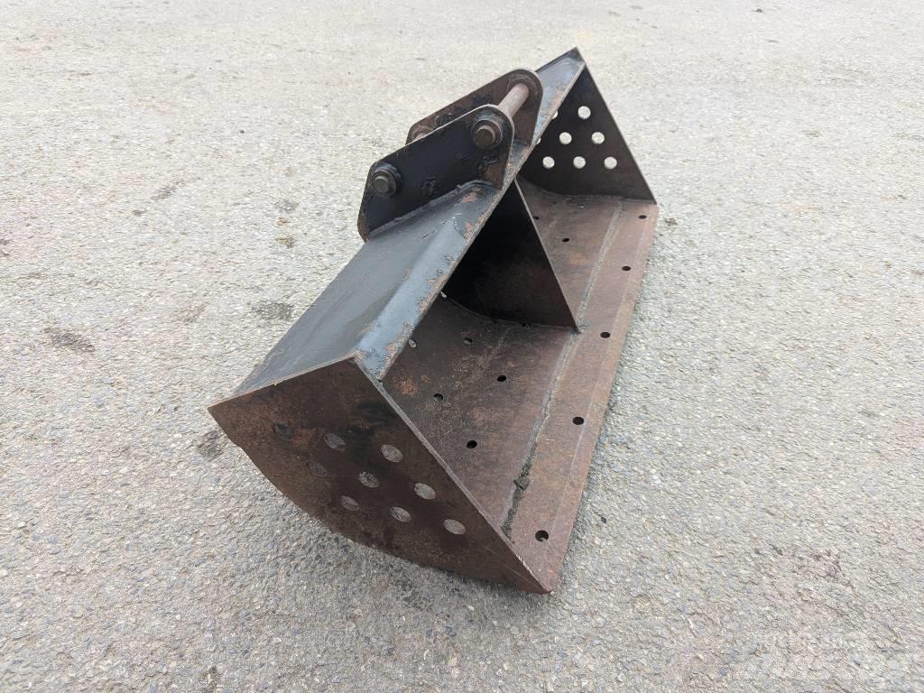 JCB GRADING BUCKET Elekli kepçeler
