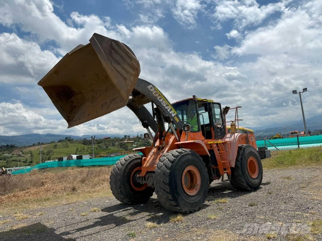 Doosan DL420A Tekerlekli yükleyiciler