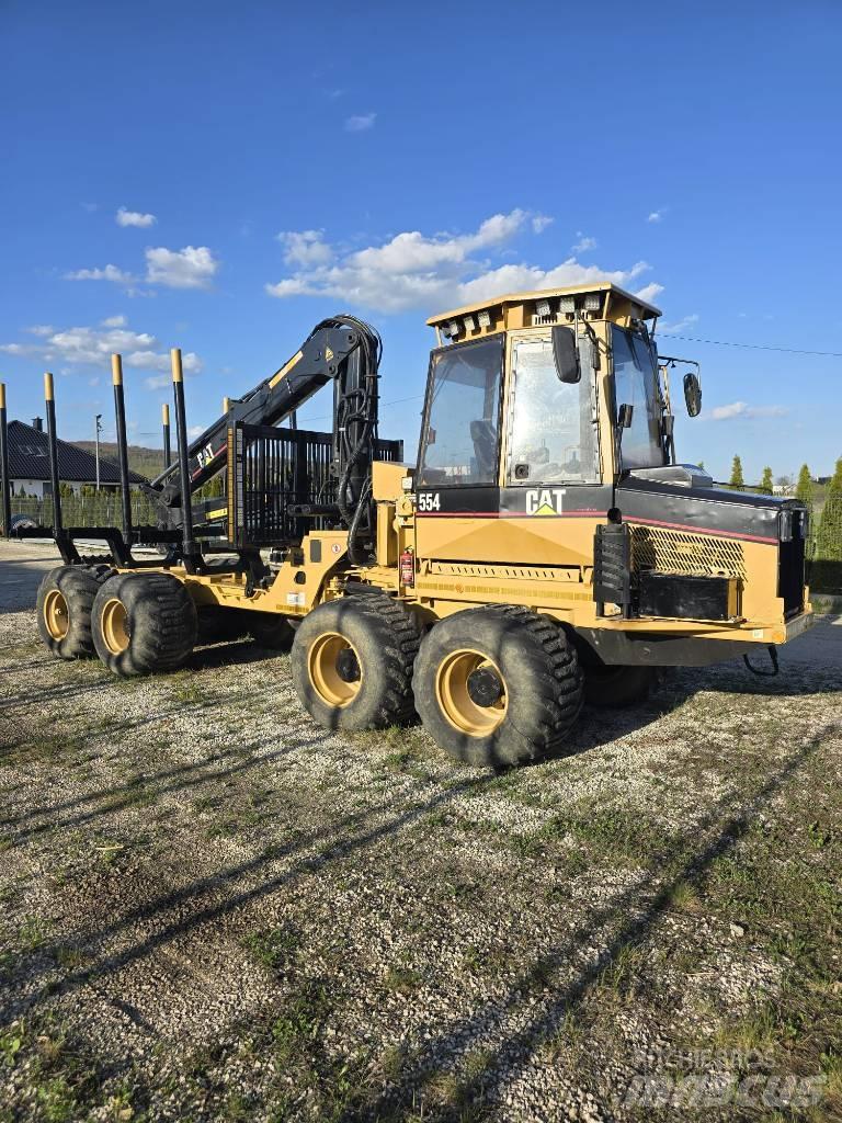 CAT 554 Tomruk yükleyici traktörler