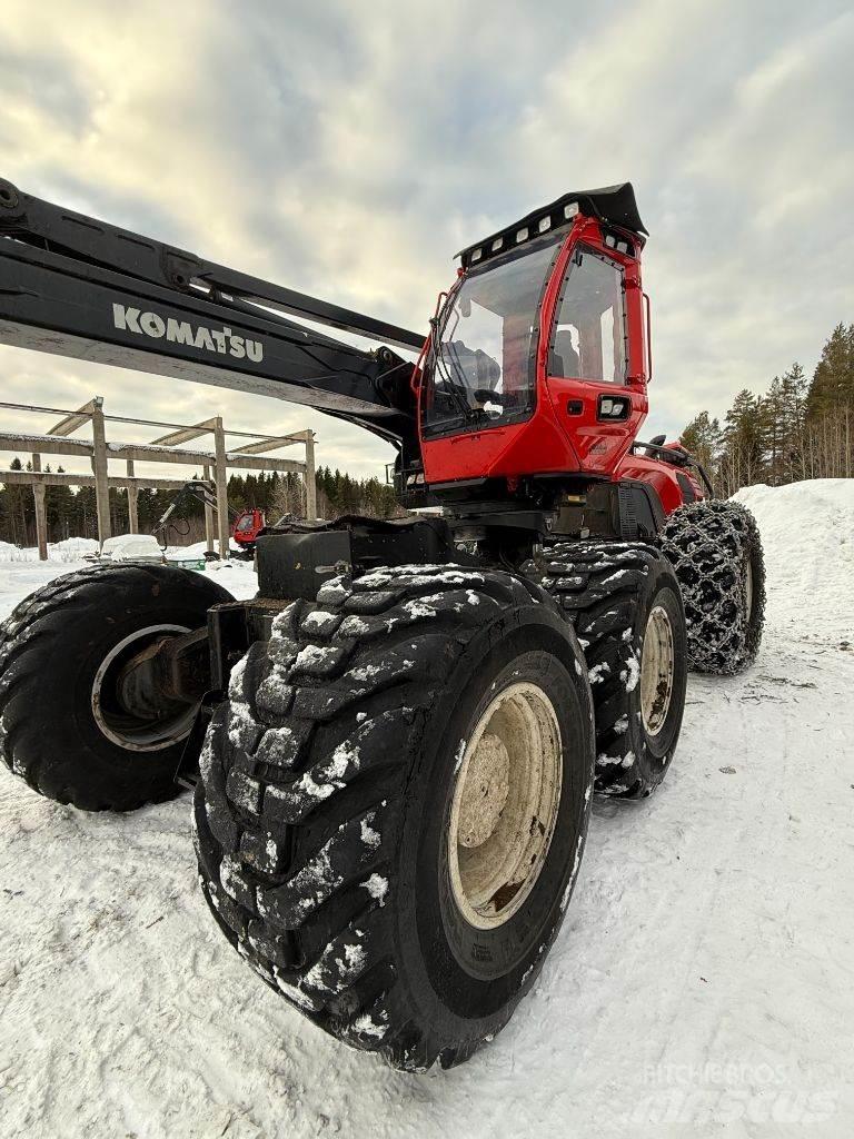 Komatsu 951 Biçerdöverler