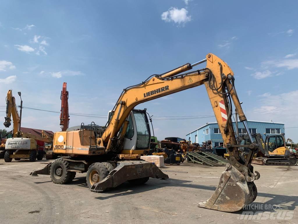 Liebherr A 900 C Lastik tekerli ekskavatörler