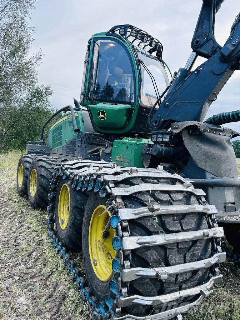 John Deere 1170G 8W Biçerdöverler