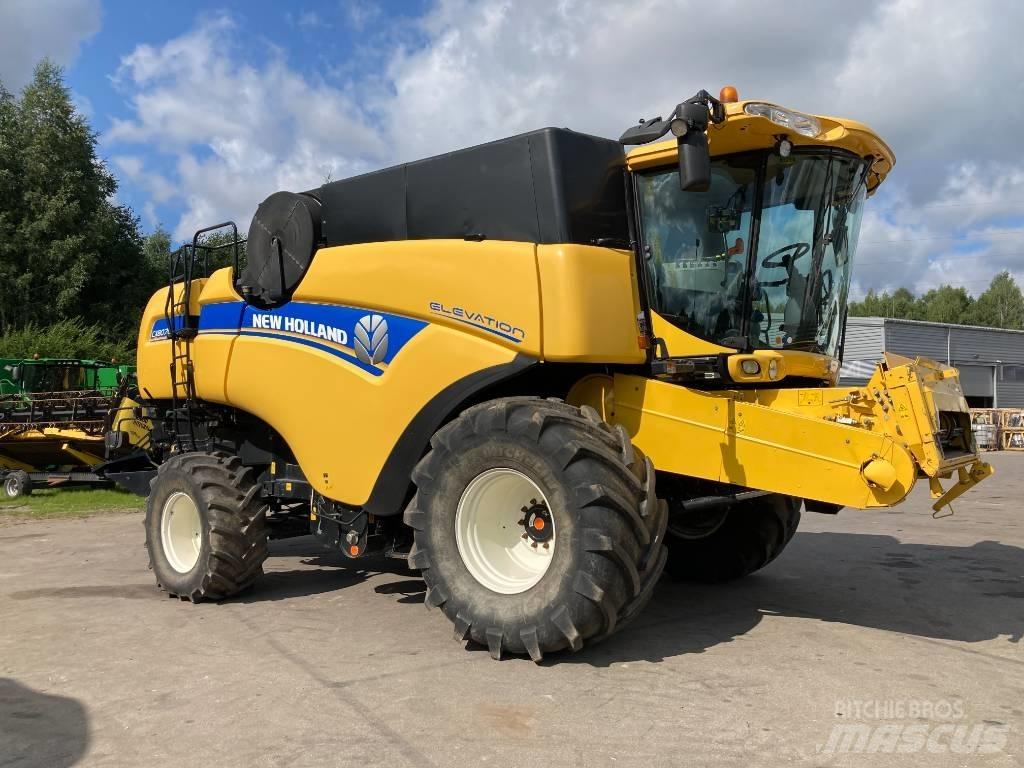 New Holland CX 8070 Biçerdöverler